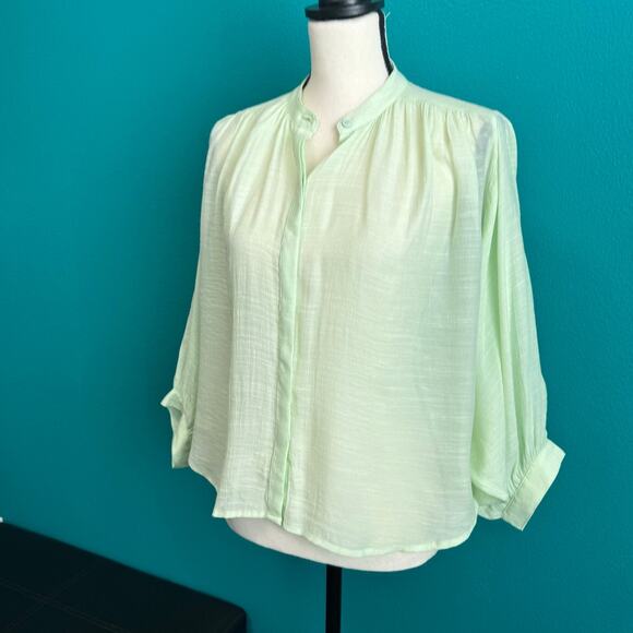 Maeve Light Lime Green Butterfly Sleeve Button Up Blouse Women's XS - Picture 3 of 10
